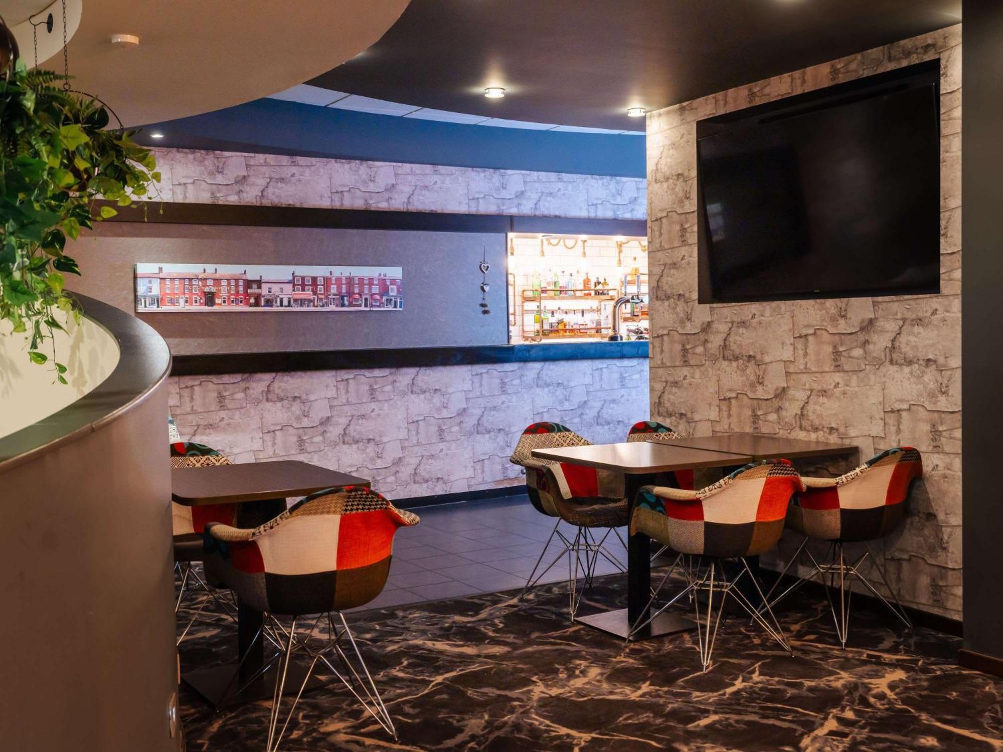 Novotel מילטון קינס מראה חיצוני תמונה