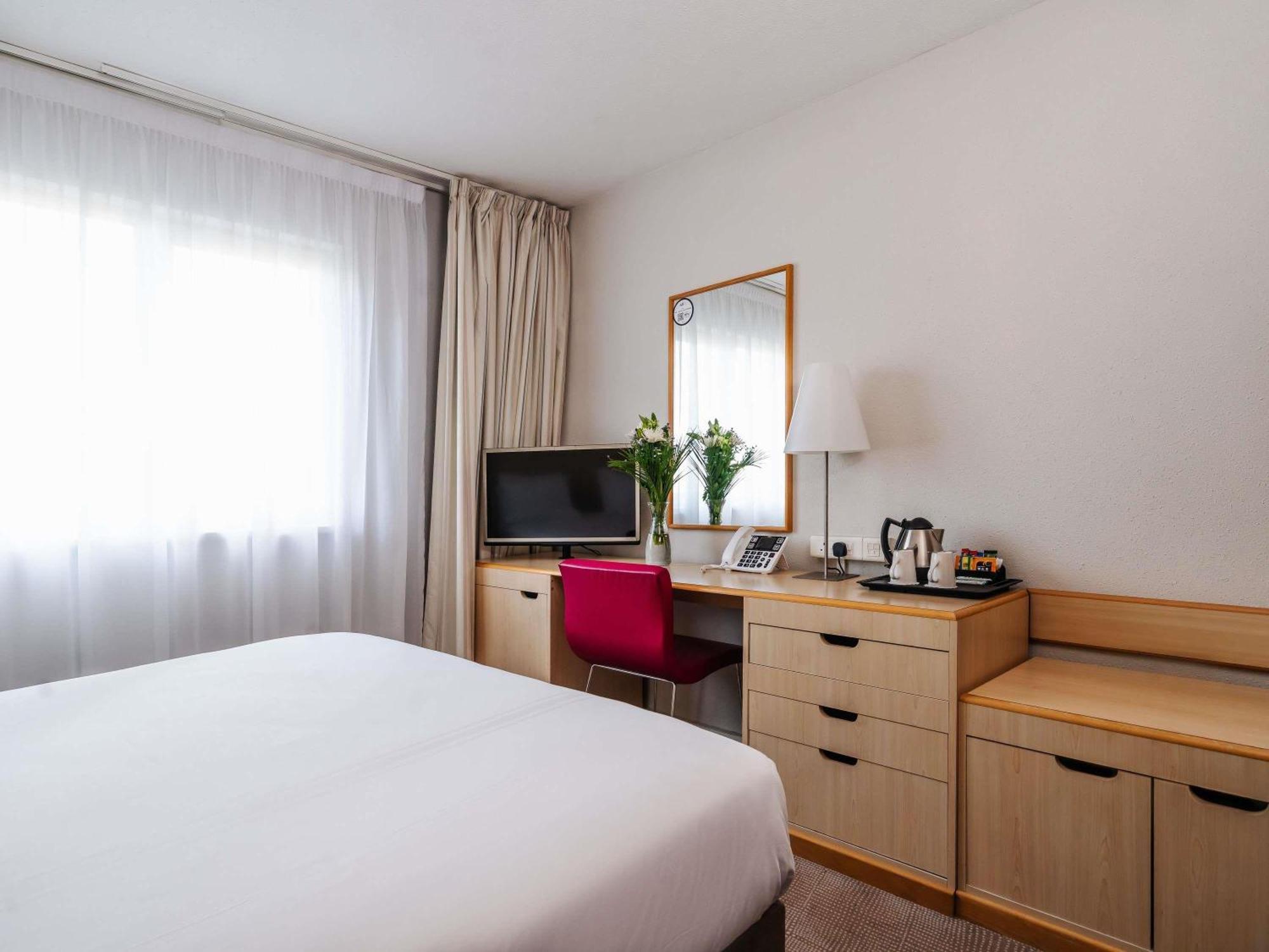Novotel מילטון קינס מראה חיצוני תמונה